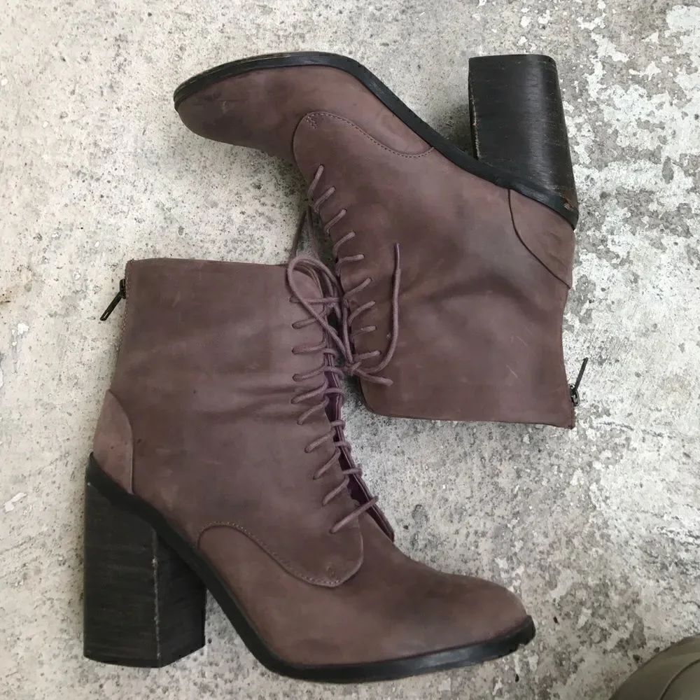 Shoemint Ankle Boots